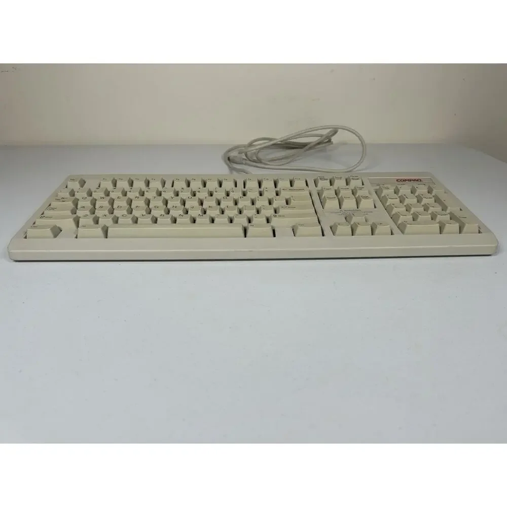 Vtg Compaq RT101 Keyboard Mechanical Clicky Wired P/S Connection Retro Computer